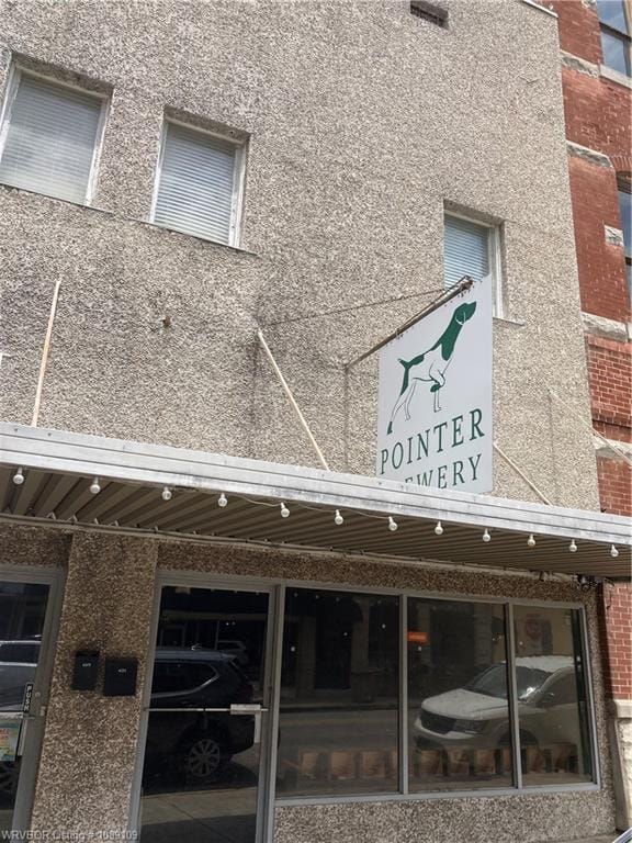 Photo - 621 Main St