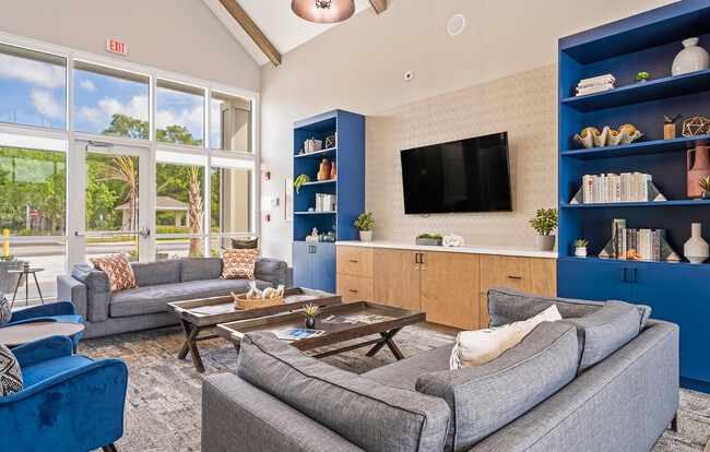 Photo - Taylor Pointe Apartments