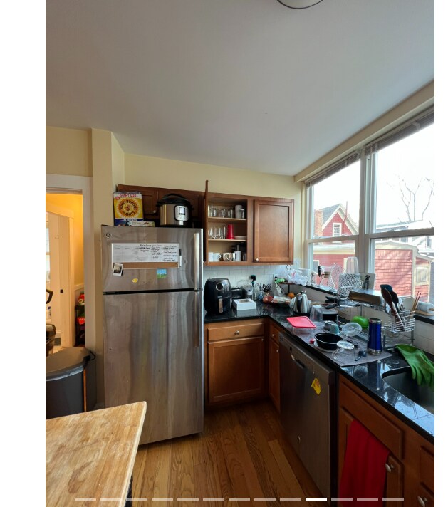 Photo - 332 Beacon St Unit 2