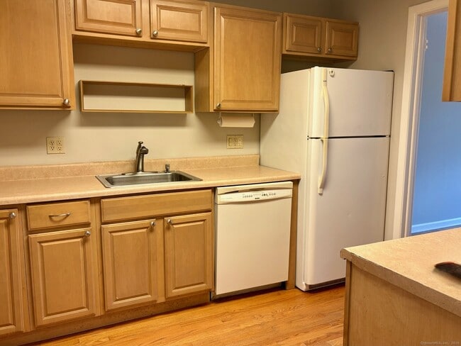 Photo - 1730 State St Unit APT 203