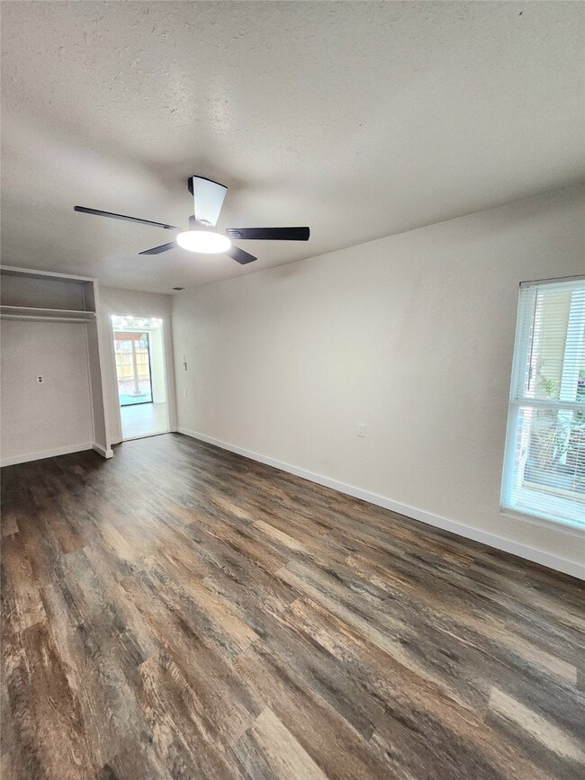 Photo - 10047 Emerald Creek Dr