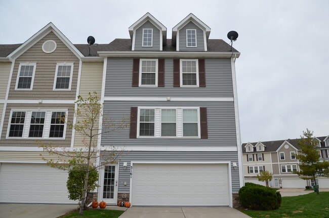 Photo - 3161 SW Sharmin Ln Casa Adosada