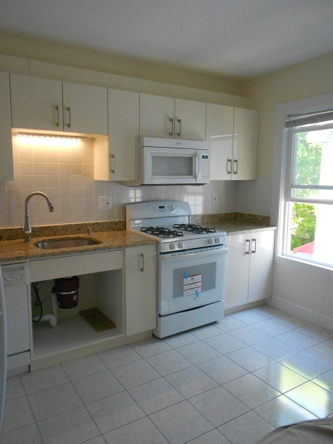 Photo - 63 Fairbanks St Unit 2J