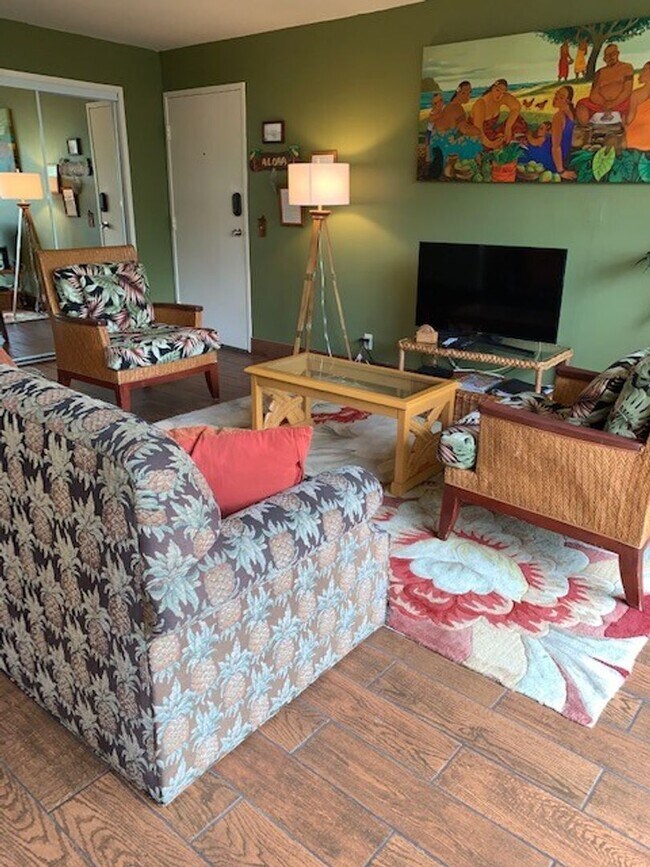 Makaha Valley Plantation Two Bedroom Condominio Unidad 112B Waianae