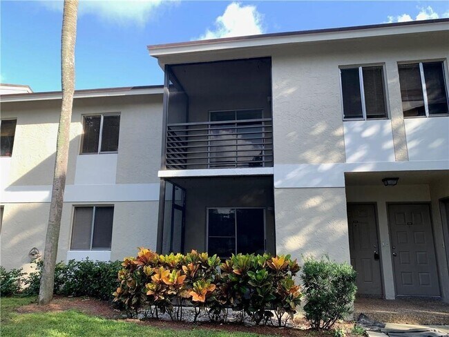 Photo - 300 Gardens Dr Condo Unit 205