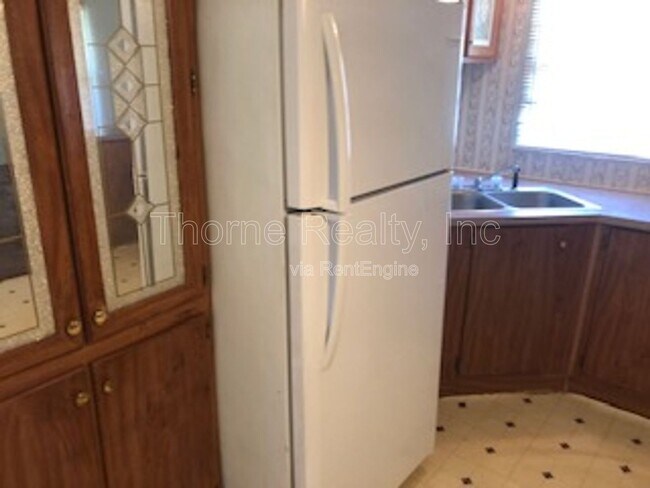 Photo - 137 Matts Ln