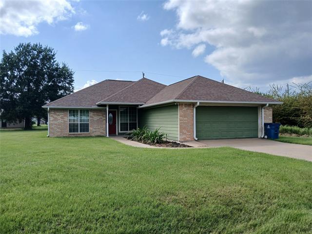 Photo - 325 Schooner