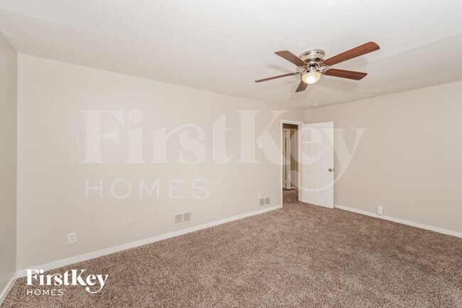 Photo - 508 26th Ave NE