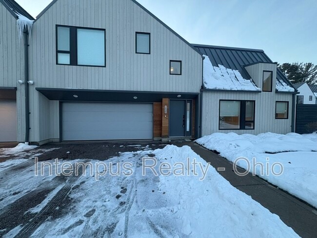 Photo - 2430 Richmond Rd Unit #5