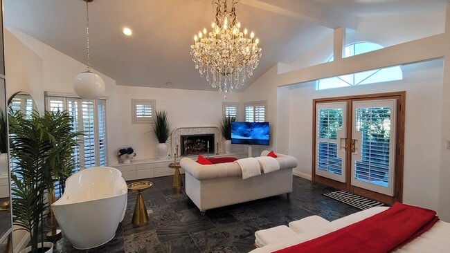 Photo - 1259 Bonnie Brae St