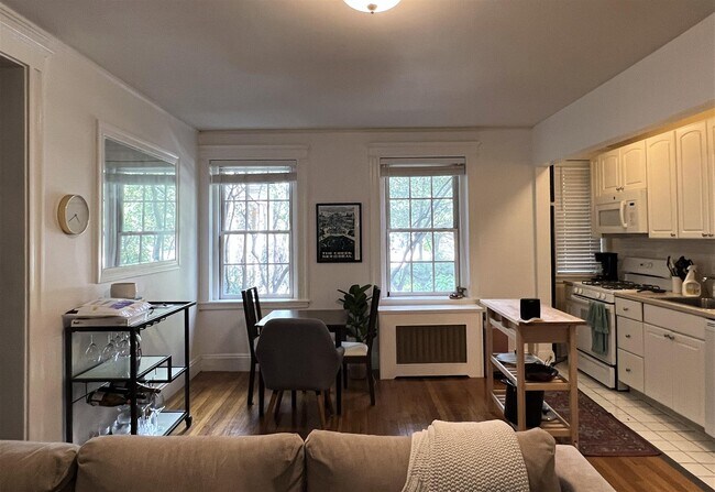 Photo - 852 Massachusetts Ave Unit 3