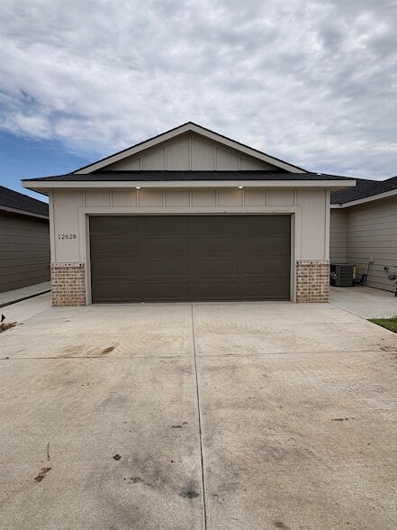 Building Photo - 12662 W Northstar Street Unit