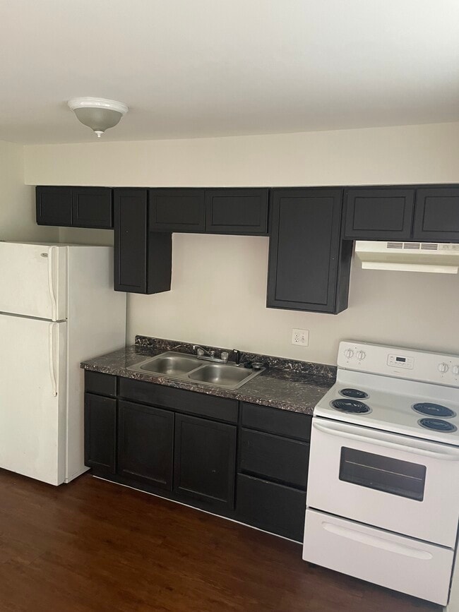 Photo - 706 Denson Dr