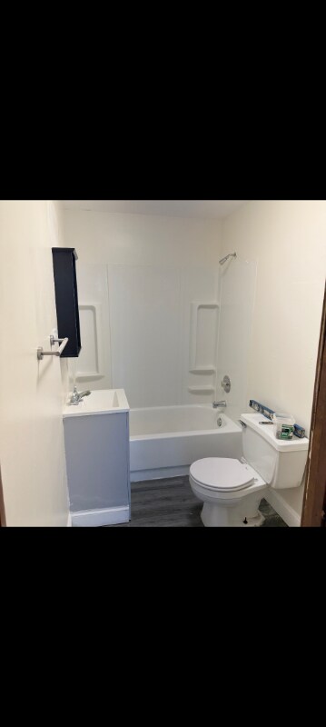 Photo - 4840 N Talman Ave Unit 1st Floor