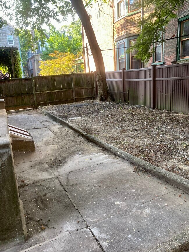 Photo - 908 S 47th St