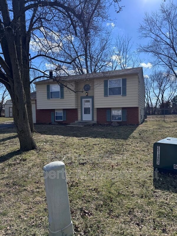 Photo - 105 Bedford Farm Cir