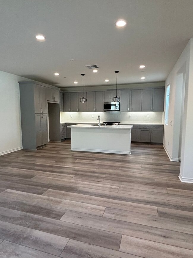 Photo - Bright Four-Bedroom Townhome in Whittier and Walkable Palm Park