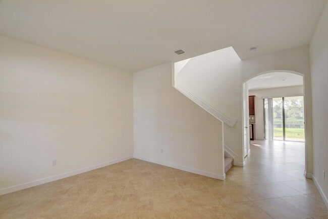 Photo - 8834 Willow Cove Ln
