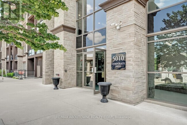 Photo - 5010 Corporate Dr Unit 116