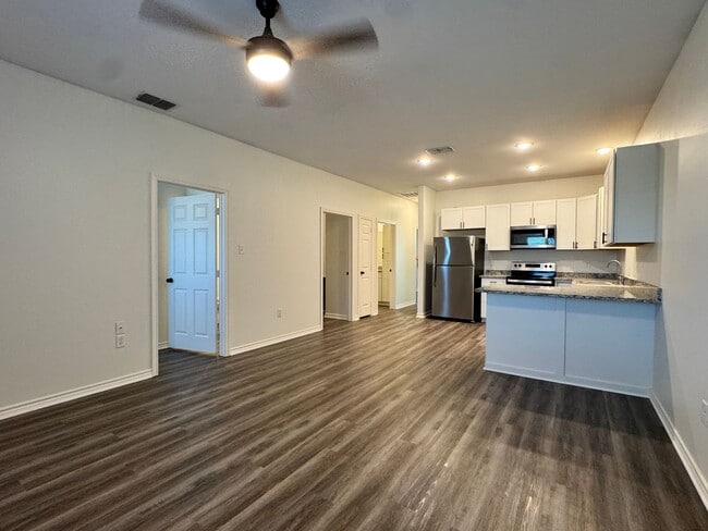 Photo - 13209 County Rd 499 Unidad A