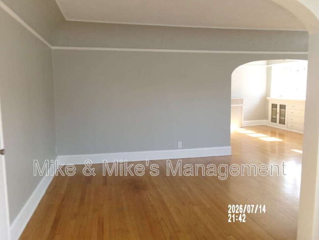 Photo - 6424 W Chambers St