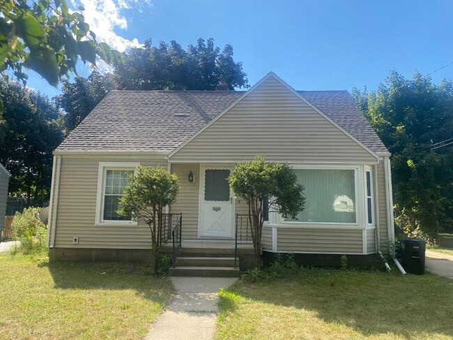 Photo - 1026 S Wisner St House