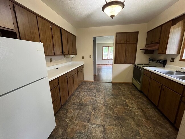Photo - 2 bed 1 bath House