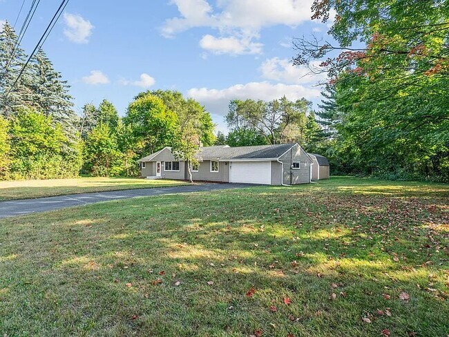 Photo - 609 82nd Ave N