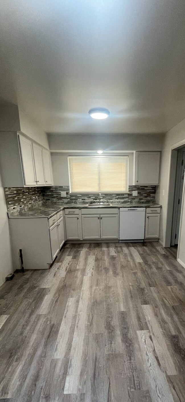 Kitchen - 8120 Appoline St