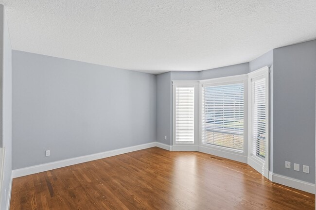 Photo - Bright & Modern Corner-Lot Living in Happy Valley