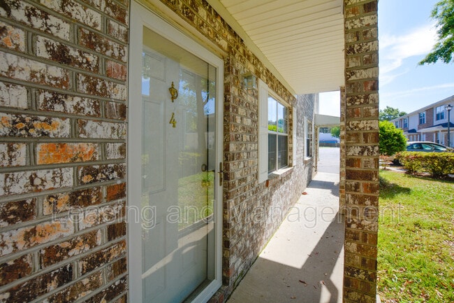 Photo - 516 Arlington Dr Unit A4