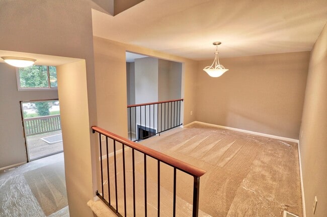 Photo - 449 COLONIAL Ln