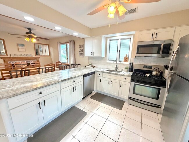 Photo - 106 Trinidad Ave