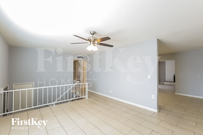Photo - 6008 S 45th Pl
