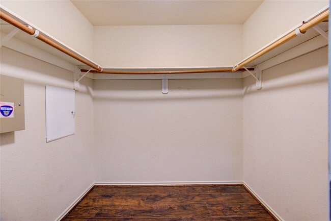 Photo - 2002 Collins Rose Ct