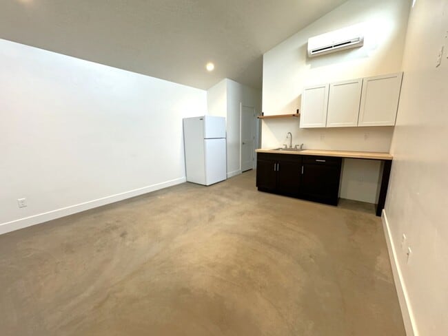 Photo - Unfurnished Property!