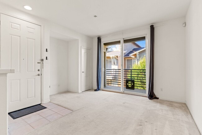 Photo - Modern, Private 2 Bed/2 Bath Condo with At...