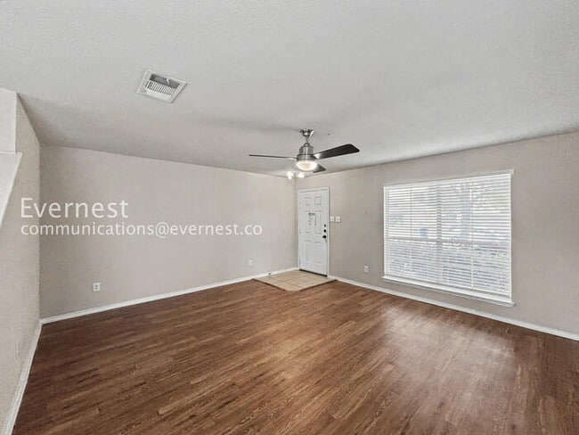 Photo - 603 Holbrooke St