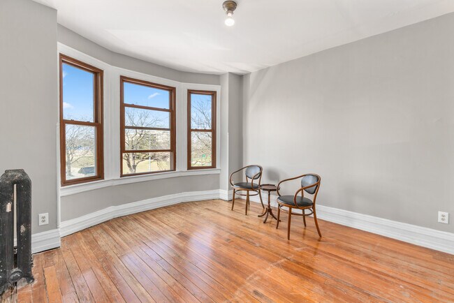 Photo - 1450 6th St Unidad A