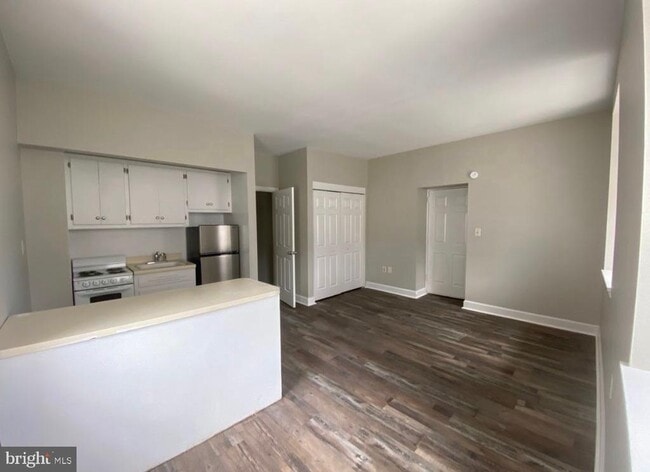 Photo - 51 E Main St Unit APT 1