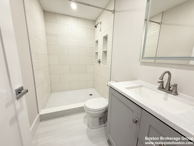 Photo - 36 Raven St Unit #1
