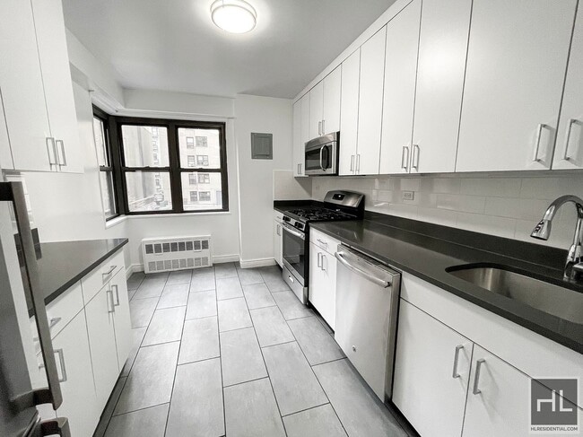 Building Photo - East 89 Street Rental