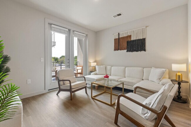 Photo - 5820 1/2 Cameron Rd Unit FL2-ID1303392P