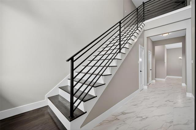 Photo - 2366 Usman Dr