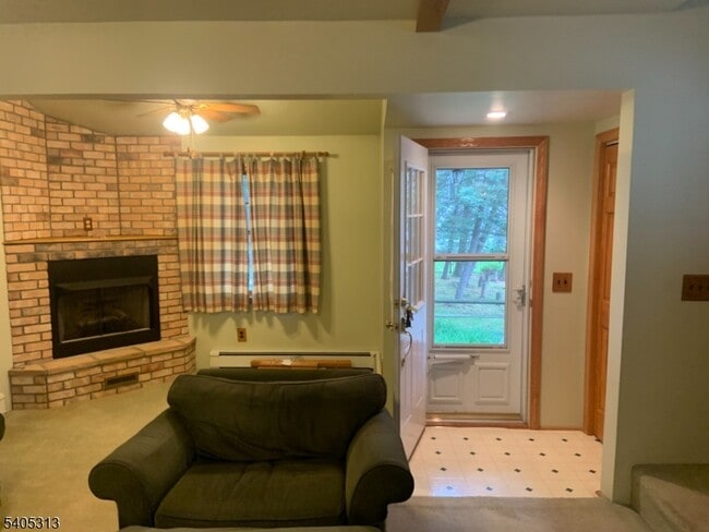 Photo - 169 Misty Ln