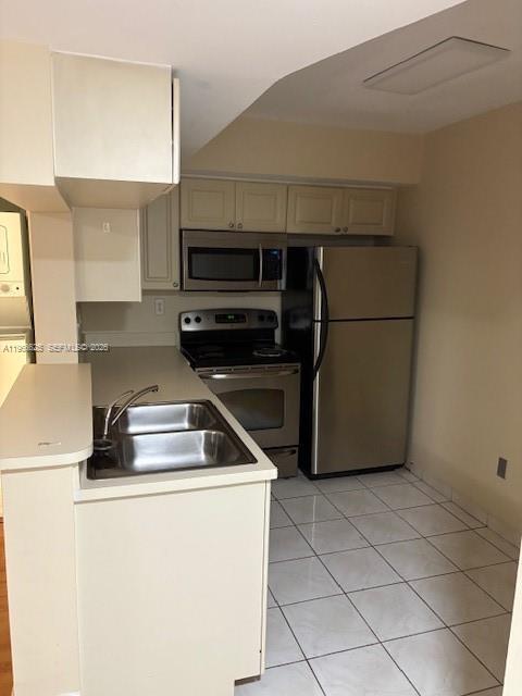 Photo - 15539 Miami Lakeway N Unidad 201-22