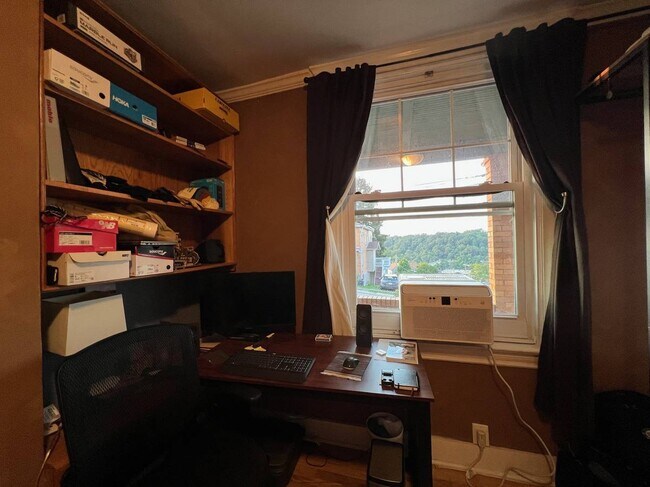 Photo - 628 Blanton St