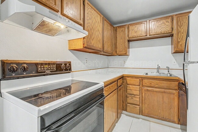 Photo - 1504 S Ouray Cir