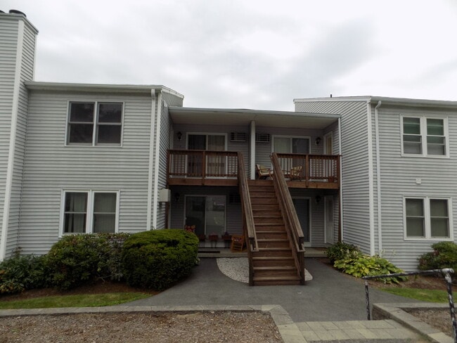 Building Photo - 34 Valley Dr Unit 34 Rental