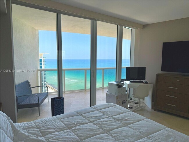 Photo - 17201 Collins Ave Unit 2502